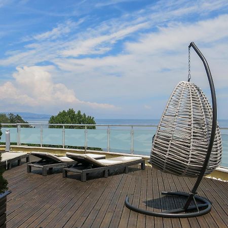 Albizia Beach Hotel Warna Exterior foto