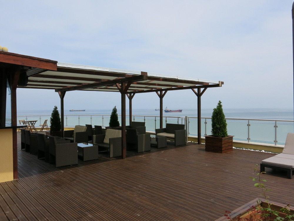 Albizia Beach Hotel Warna Exterior foto