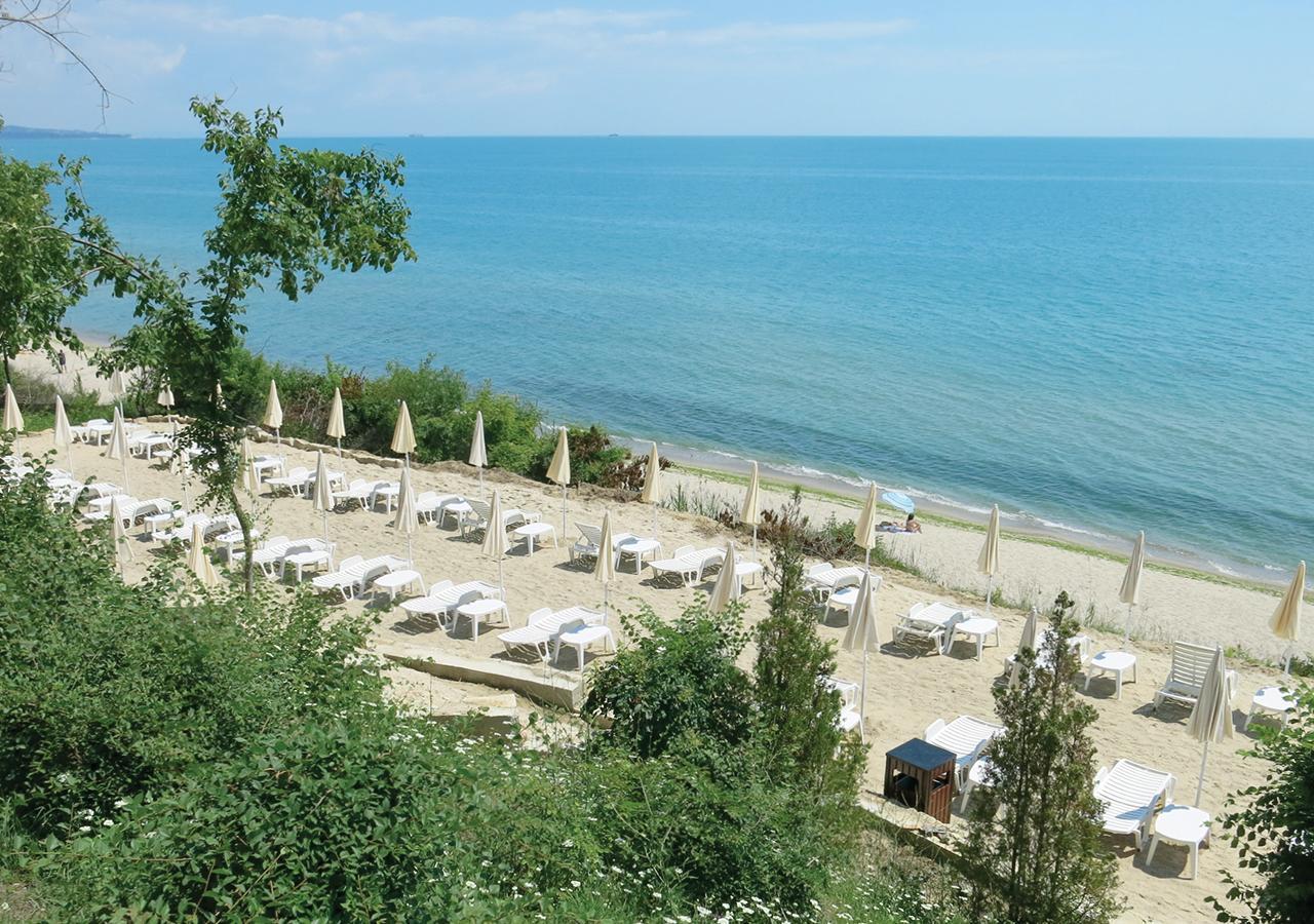 Albizia Beach Hotel Warna Exterior foto
